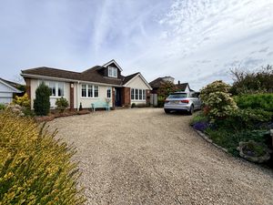 Photo 17- click for photo gallery